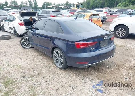 2017 Audi A3 2.0T Premium z USA, uszkodzony, nr VIN WAUB8GFF4H1027081